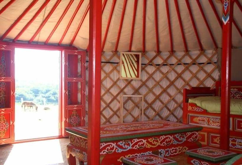 בית מלון כפרי Yourte Mongole