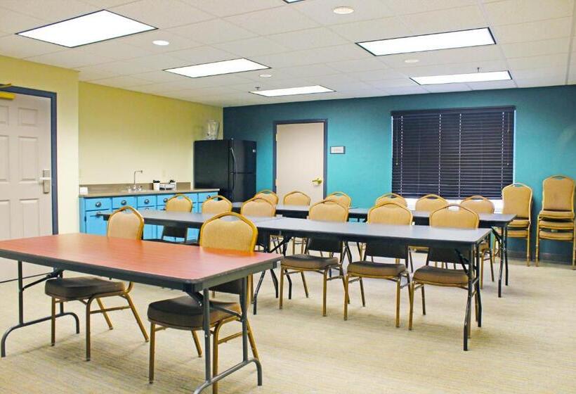 Independence Stay Hotel & Suites