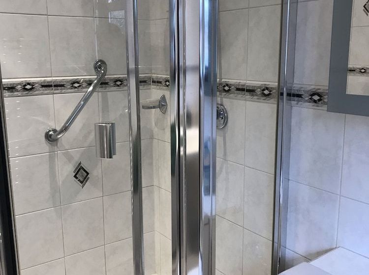 Lolas Bed And Breakfast