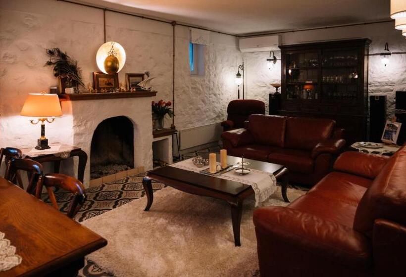 Отель Od Urla Misafirhane