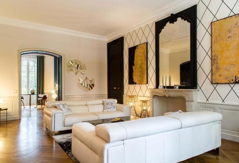 פנסיון Maison Cuevas