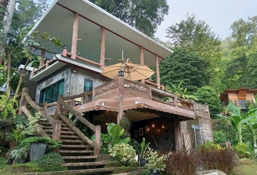 Rai Phusaitran Hostel