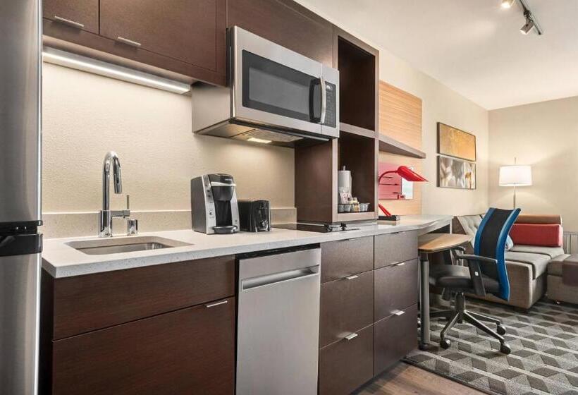 Towneplace Suites By Marriott Janesville