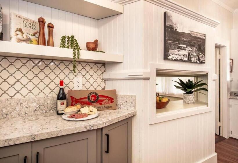 ベッドアンドブレックファースト Aloha Junction Guest House   5 Min From Hawaii Volcanoes National Park