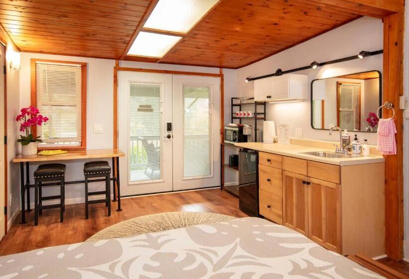 ベッドアンドブレックファースト Aloha Junction Guest House   5 Min From Hawaii Volcanoes National Park