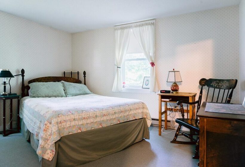 مبيت وإفطار Carriage Barn Inn