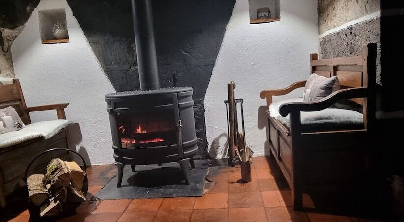 مبيت وإفطار Chambres & Table D Hotes De Massigoux