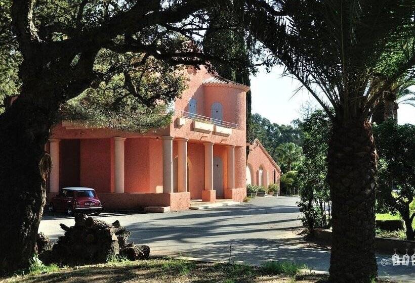 צימר Chateau Maravenne