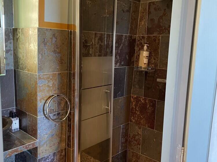 مبيت وإفطار Domaine La Lauren Avec Piscine Chauffée Et Jacuzzi