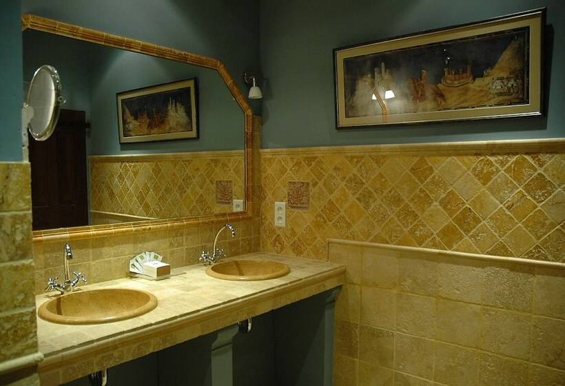 مبيت وإفطار Domaine La Lauren Avec Piscine Chauffée Et Jacuzzi