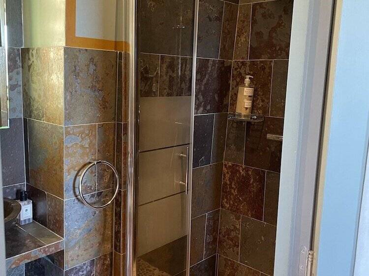 مبيت وإفطار Domaine La Lauren Avec Piscine Chauffée Et Jacuzzi