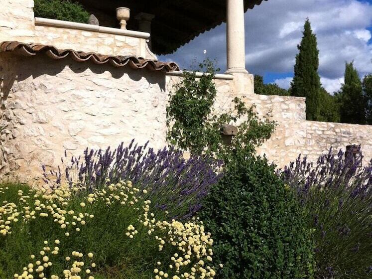 مبيت وإفطار Domaine La Lauren Avec Piscine Chauffée Et Jacuzzi