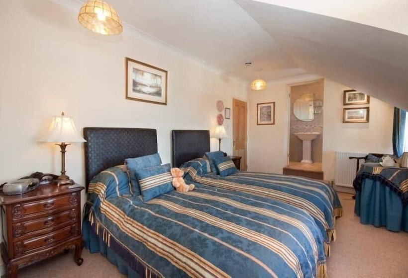 مبيت وإفطار Ellingham House