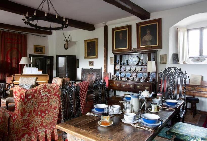 Bed and Breakfast Johnby Hall