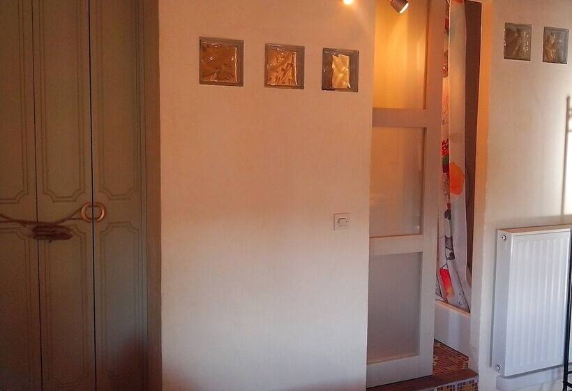 مبيت وإفطار La Dordine Chambres D Hôtes