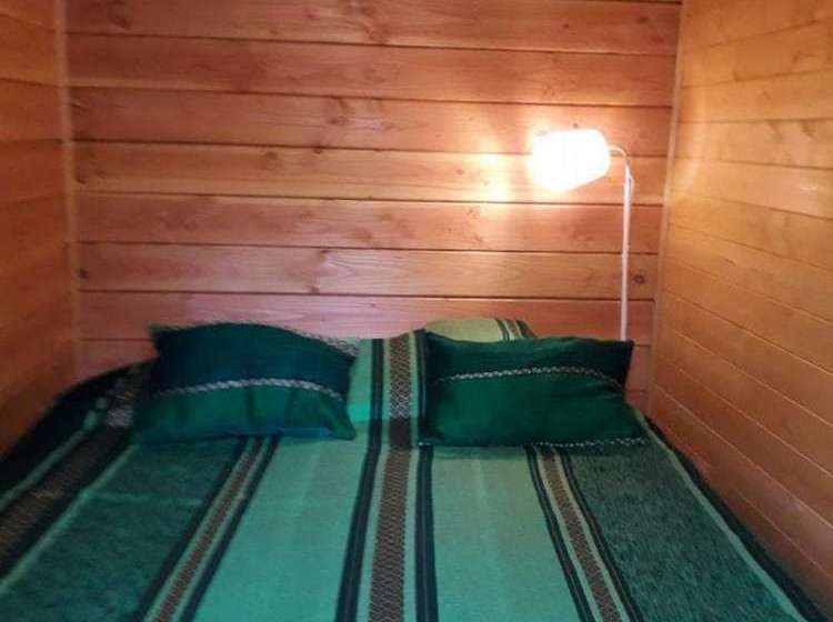 مبيت وإفطار Domaine La Moretie  La Roulotte