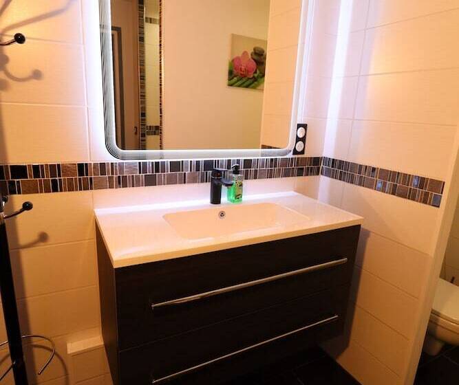 مبيت وإفطار Le Lotus Blanc