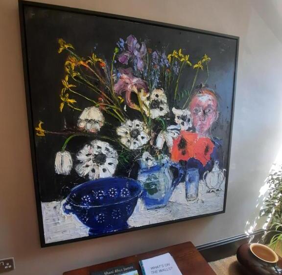 Bed and Breakfast Mary S Court Guest House   Mairlys