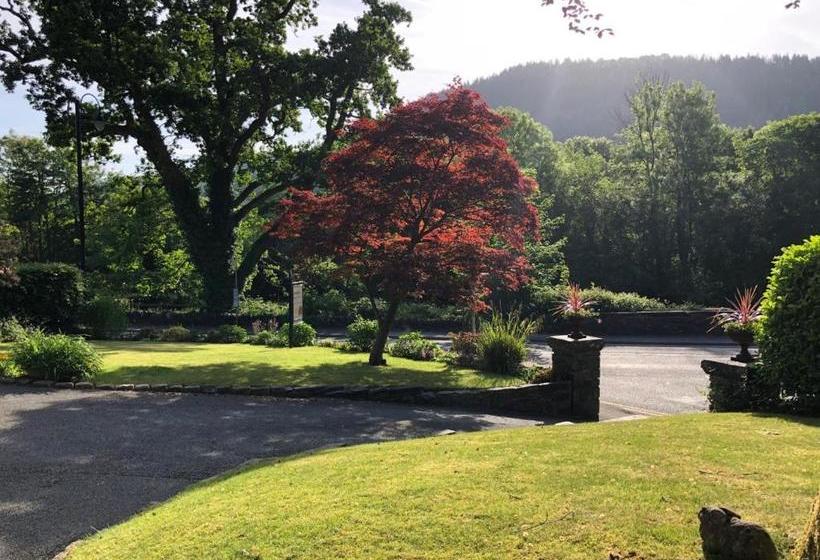 Bed and Breakfast Mary S Court Guest House   Mairlys