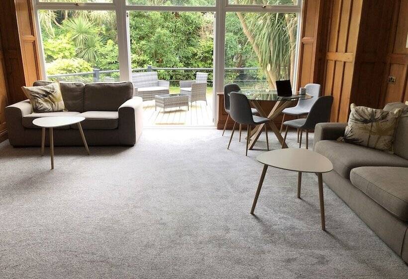 مبيت وإفطار Lugo Rock