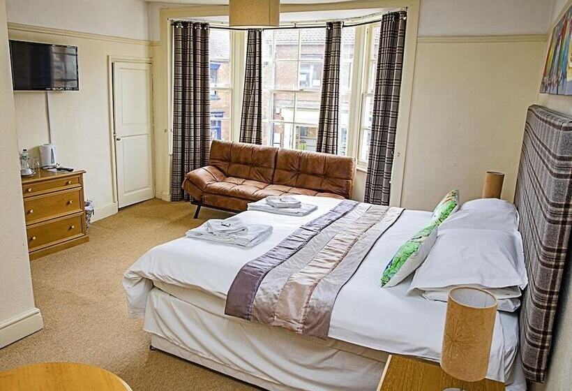 مبيت وإفطار The White Bear