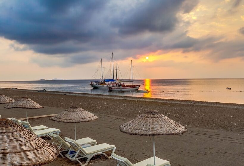 تختخواب و صبحانه Villa Lukka
