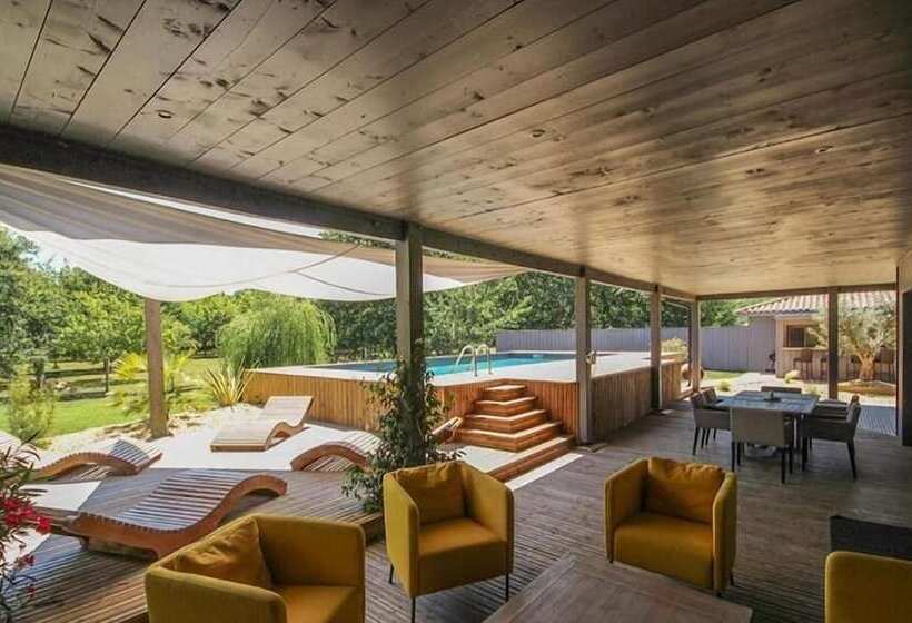 مبيت وإفطار Villa Maya Uma