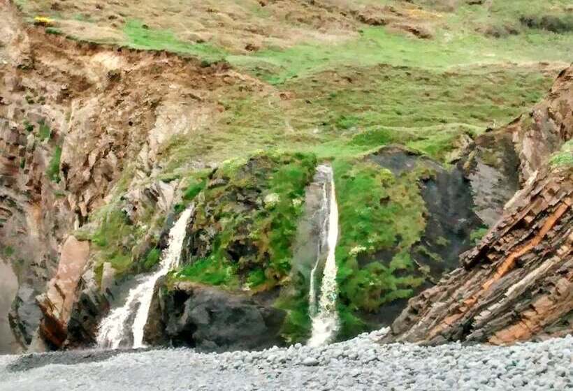 Clouds Bed And Breakfast