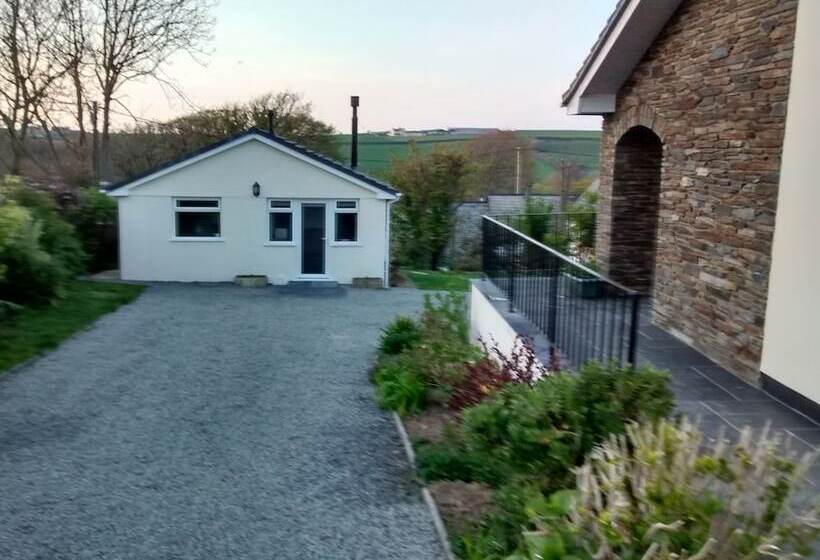 Clouds Bed And Breakfast