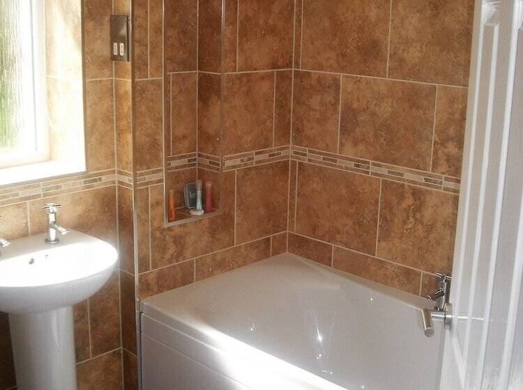 Clouds Bed And Breakfast