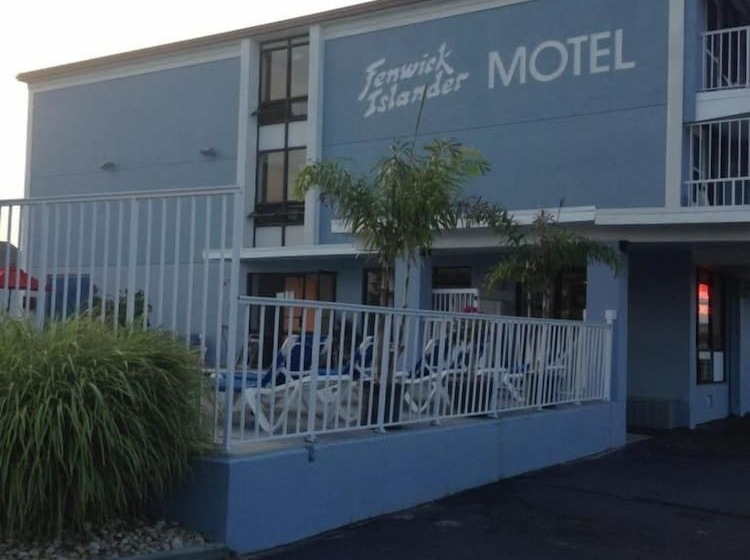 Fenwick Islander Motel