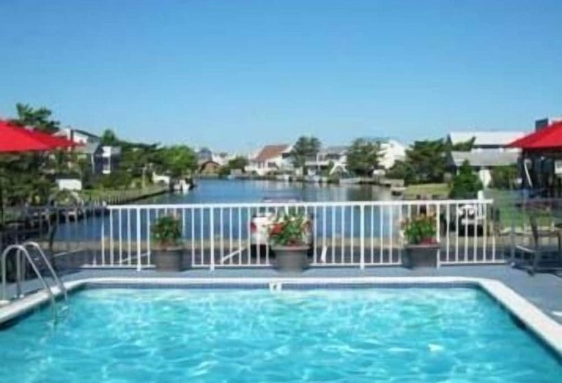 Fenwick Islander Motel