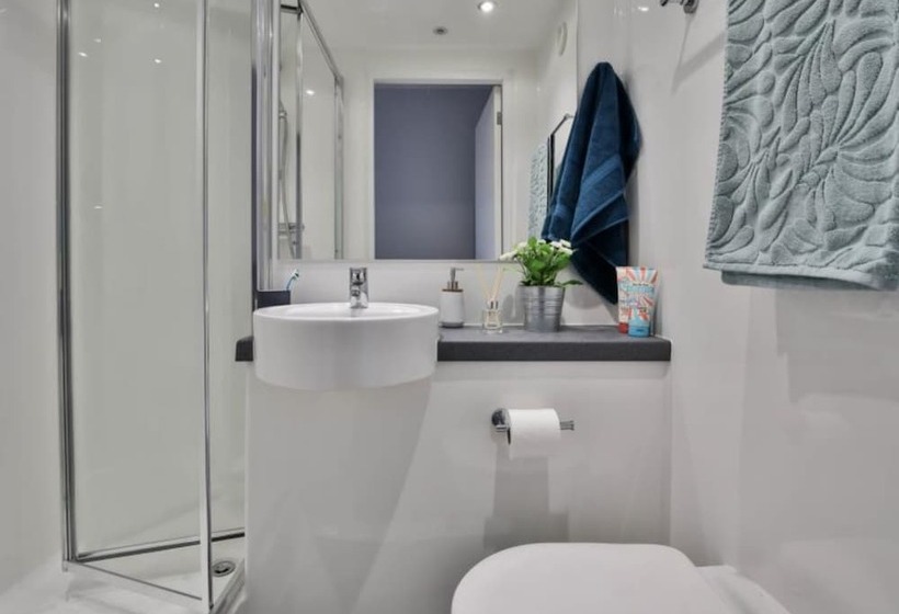 Hashtag Newcastle Collingwood