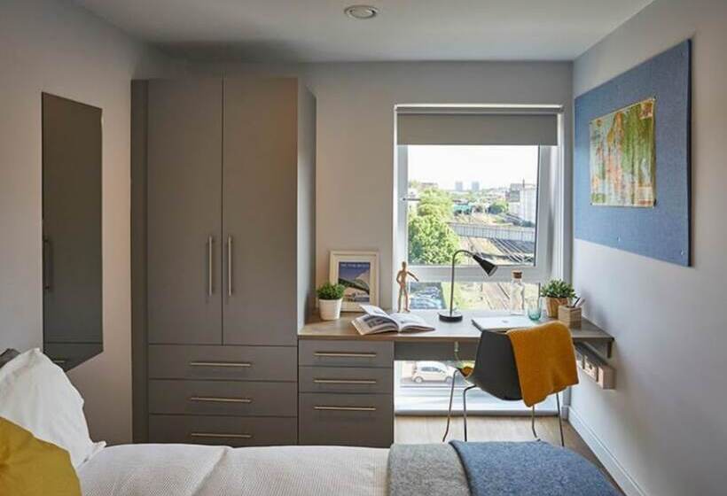 Hashtag Newcastle Collingwood