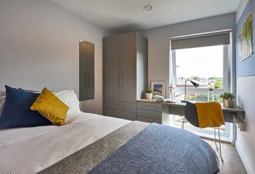 Hashtag Newcastle Collingwood