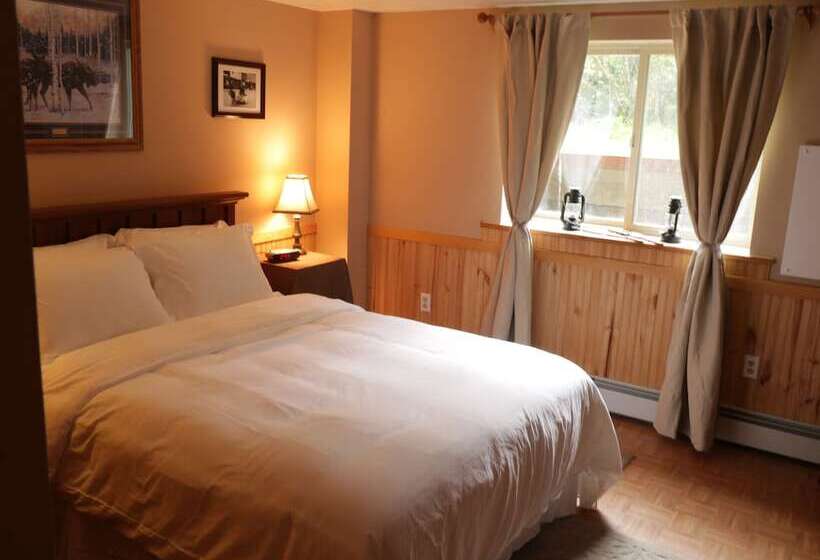 فندق فئة نجمة واحدة Alaska Dreamin  Lodging