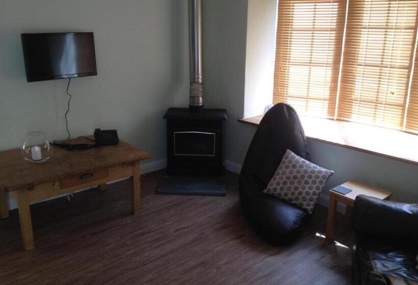 여관 The Mill House