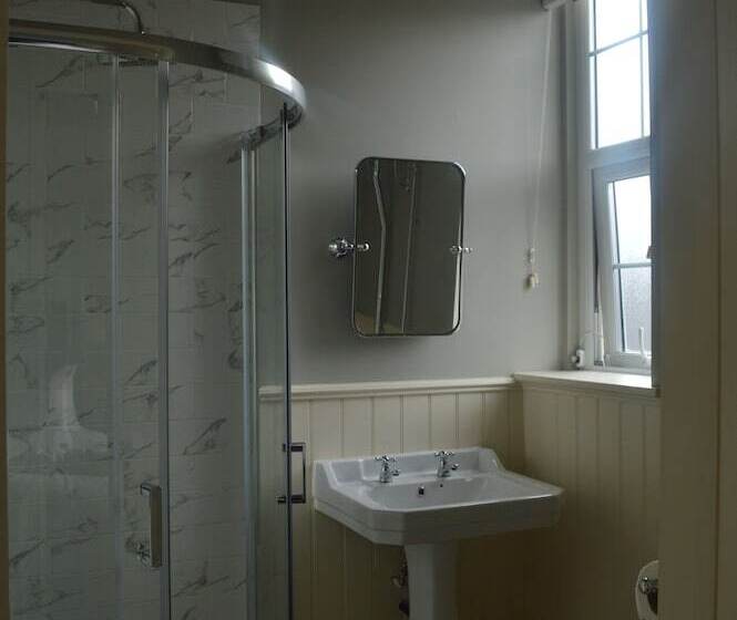 여관 The Royal Oak