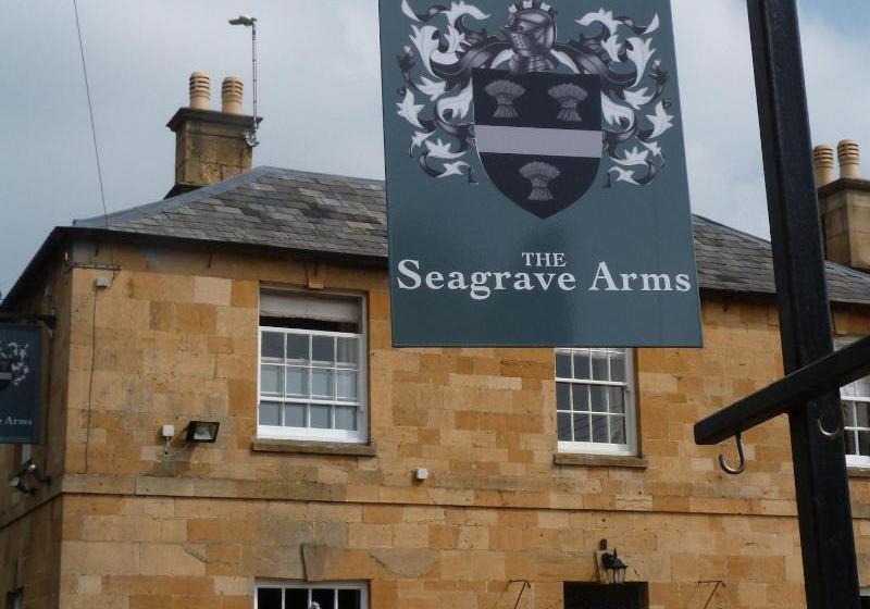 مسافرخانه The Seagrave Arms