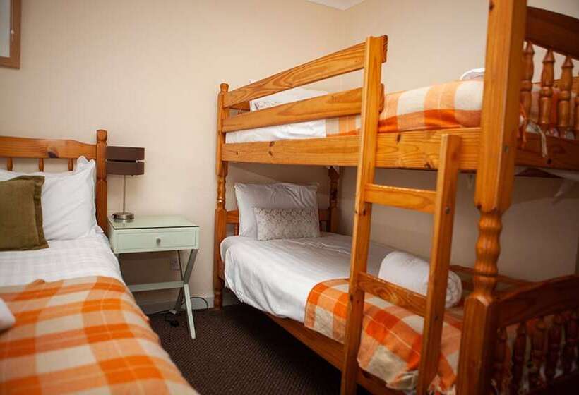 פונדק The Seiners Arms