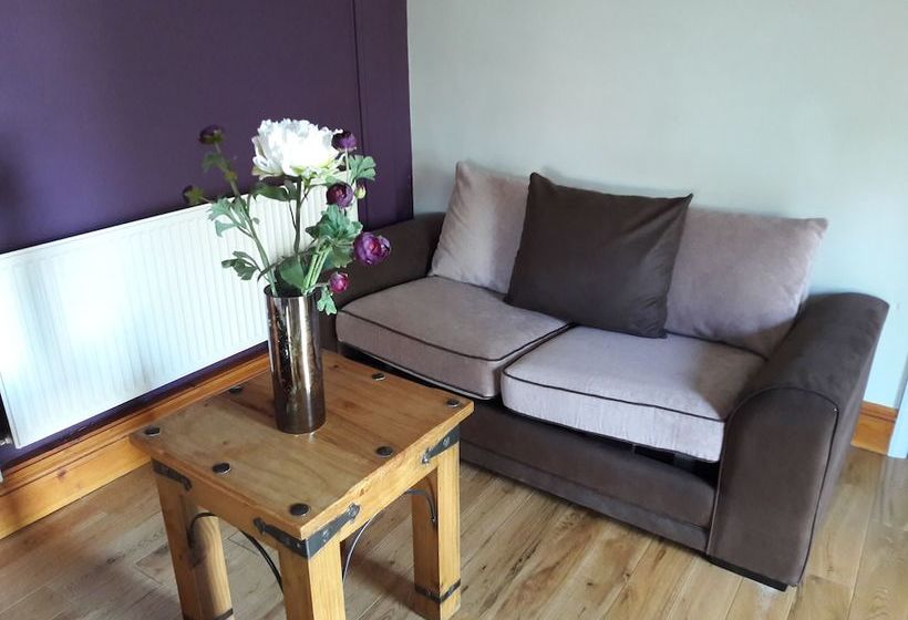 فندق فئة نجمة واحدة The Farmhouse At Fincham