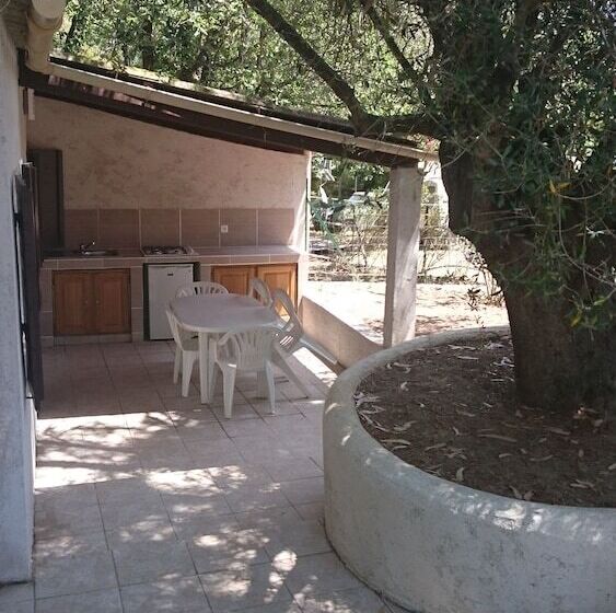 هتل Balanea   Campsite