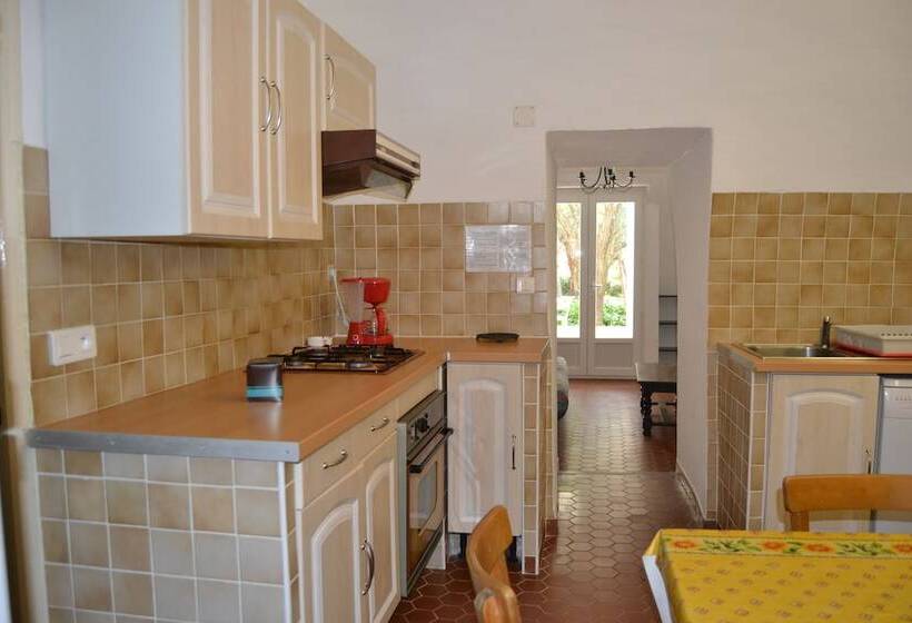 هتل Balanea   Campsite