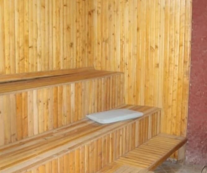 هتل Capricorn Lounge