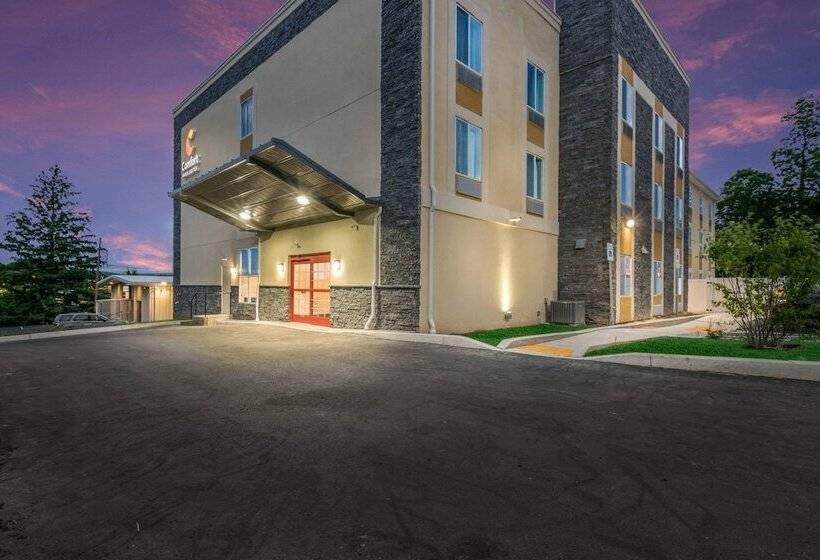 ホテル Comfort Inn & Suites Harrisburg  Hershey West