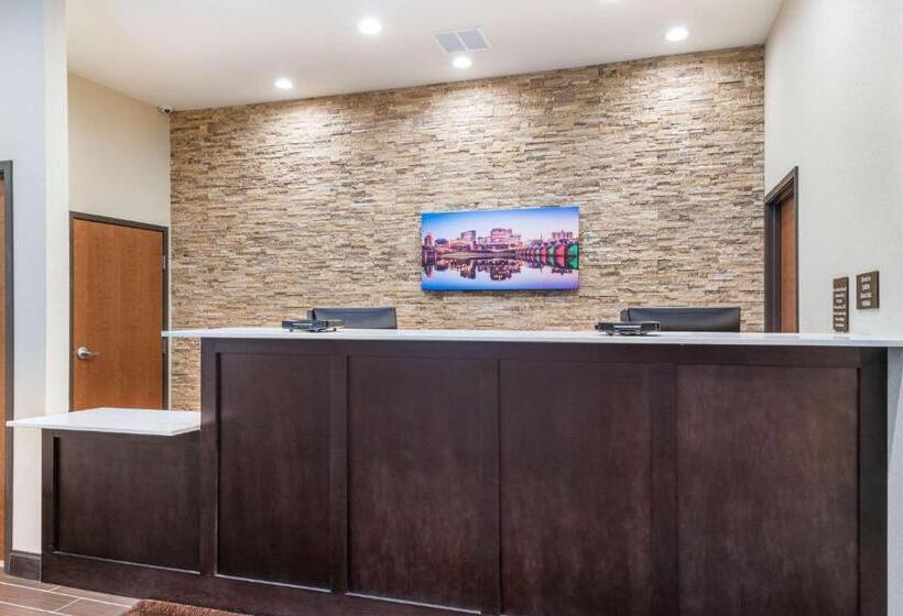 ホテル Comfort Inn & Suites Harrisburg  Hershey West