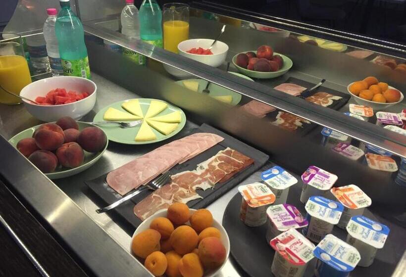 فندق De Ma Tante