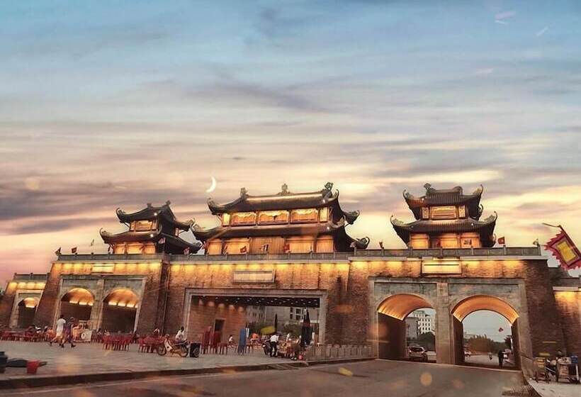 هتل Lumigarden Tam Coc Resort