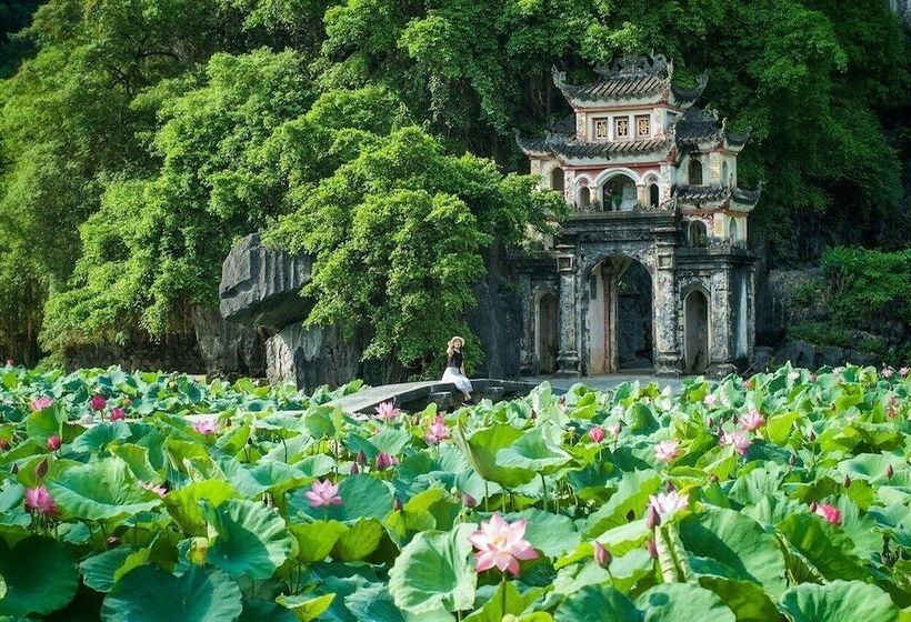 هتل Lumigarden Tam Coc Resort