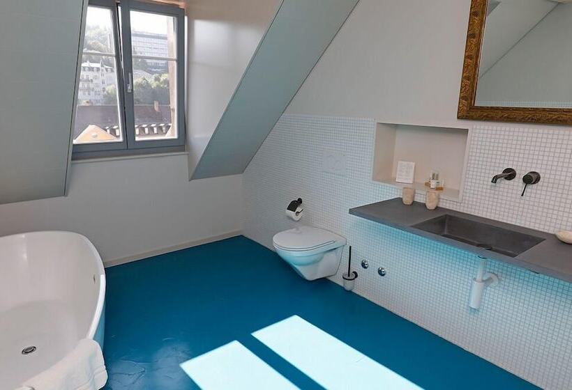 فندق Fleur De Lis